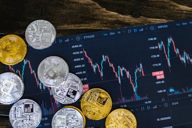ICO | Tokens | Blockchain
